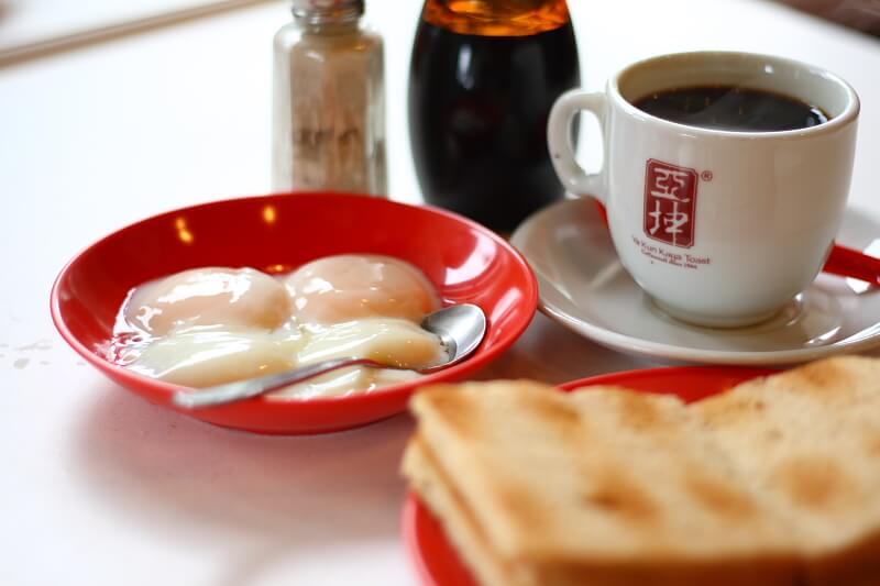 13 Dishes & Drinks For A Traditional Breakfast In Singapore